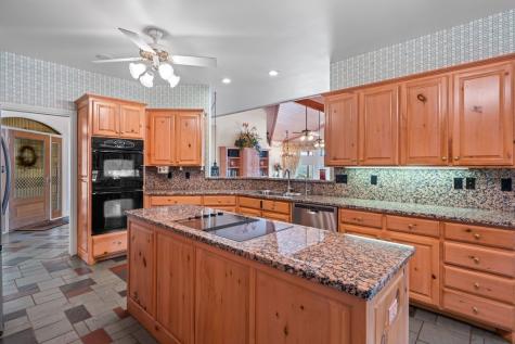 125 Crestline Drive Kerrville TX 78028