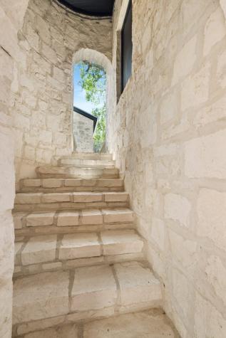 22 Indian Creek Loop Kerrville TX 78028