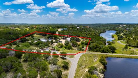 22 Indian Creek Loop Kerrville TX 78028