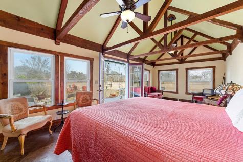 3809 N State Highway 16 Fredericksburg TX 78624