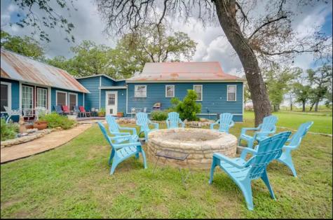 3809 N State Highway 16 Fredericksburg TX 78624