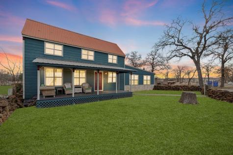 3809 N State Highway 16 Fredericksburg TX 78624