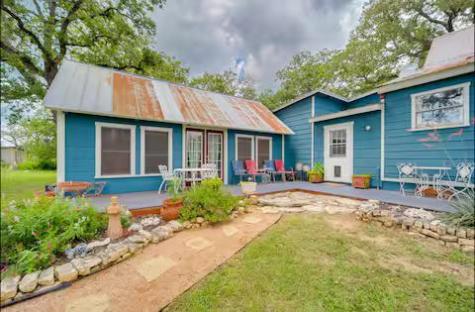3809 N State Highway 16 Fredericksburg TX 78624