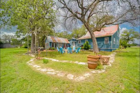 3809 N State Highway 16 Fredericksburg TX 78624
