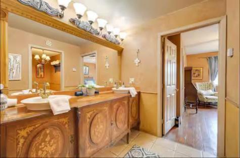 3809 N State Highway 16 Fredericksburg TX 78624