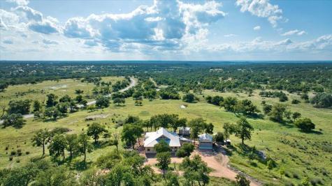 1411 Grape Creek Road Fredericksburg TX 78624