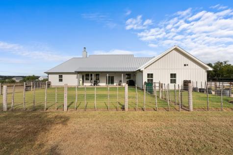 139 Armory Road Fredericksburg TX 78624