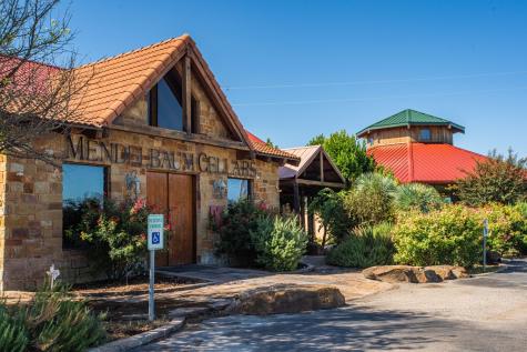 10207 E Us Highway 290 Fredericksburg TX 78624