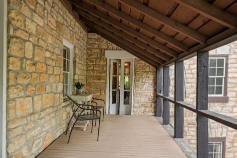 426 E Ranch Road 962 Round Mountain TX 78663
