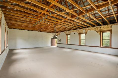 426 E Ranch Road 962 Round Mountain TX 78663