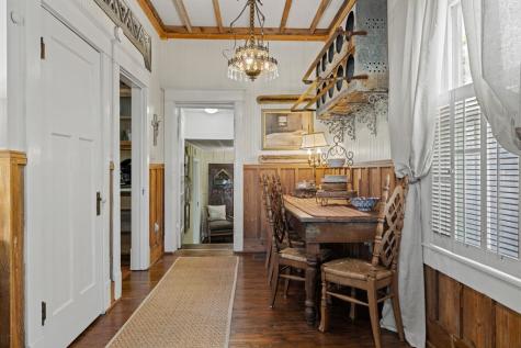 119 W San Antonio Street Fredericksburg TX 78624