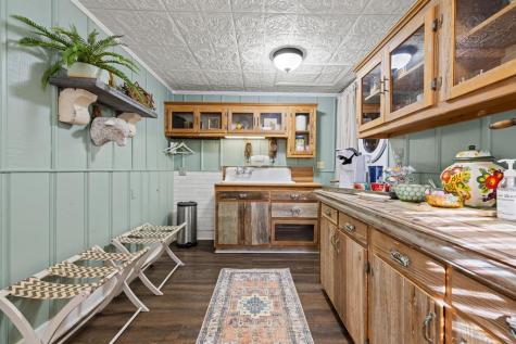 119 W San Antonio Street Fredericksburg TX 78624