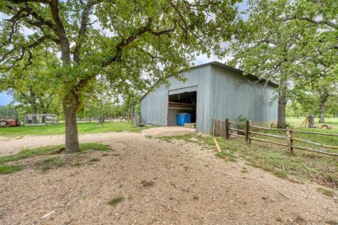 11446 N State Highway 16 Fredericksburg TX 78624