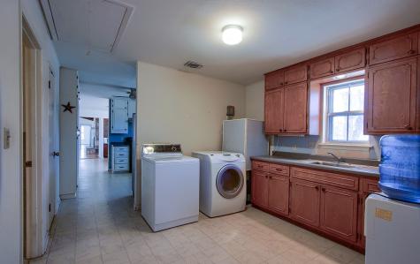 11446 N State Highway 16 Fredericksburg TX 78624