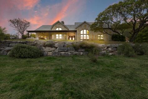 116 N Homestead Park Road Comfort TX 78013