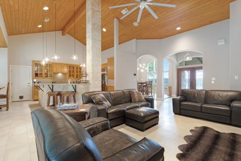 116 N Homestead Park Road Comfort TX 78013