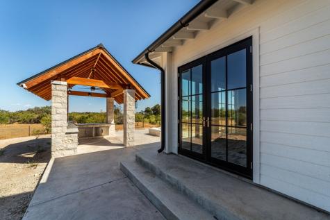 324 Klenin Place Fredericksburg TX 78624