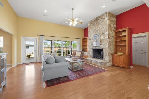 608 Tanya Fredericksburg TX 78624