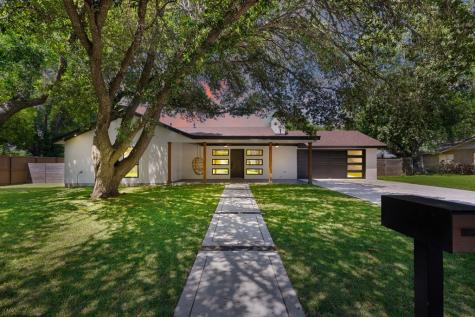 203 Frederick Road Fredericksburg TX 78624