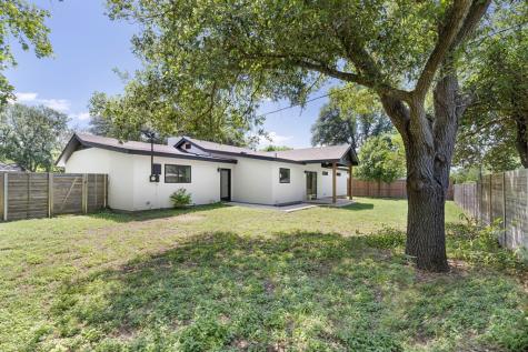 203 Frederick Road Fredericksburg TX 78624