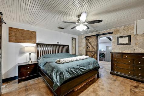 3513 N Us Highway 281 Blanco TX 78606