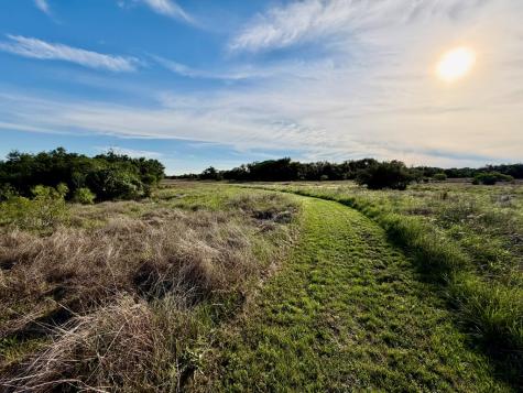 3513 N Us Highway 281 Blanco TX 78606