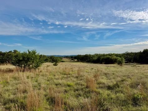 3513 N Us Highway 281 Blanco TX 78606