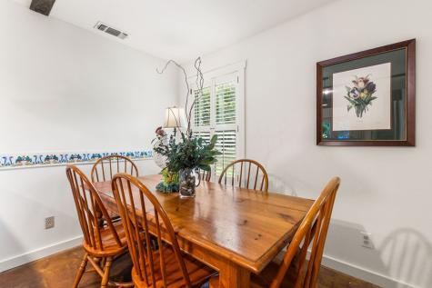 904 N Lincoln Fredericksburg TX 78624
