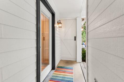 904 N Lincoln Fredericksburg TX 78624