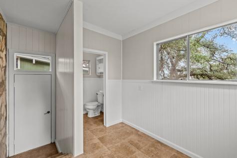 224 W Lower Crabapple Road Fredericksburg TX 78624