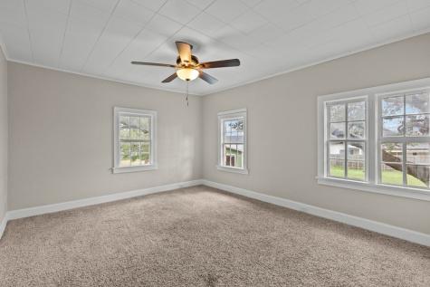224 W Lower Crabapple Road Fredericksburg TX 78624