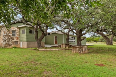 224 W Lower Crabapple Road Fredericksburg TX 78624