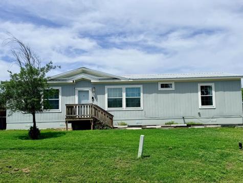 1038 Martin Street Mason TX 76856