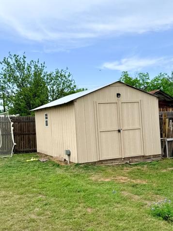 1038 Martin Street Mason TX 76856