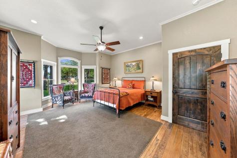 327 S Stag Trail Fredericksburg TX 78624