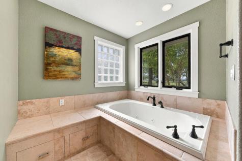 327 S Stag Trail Fredericksburg TX 78624