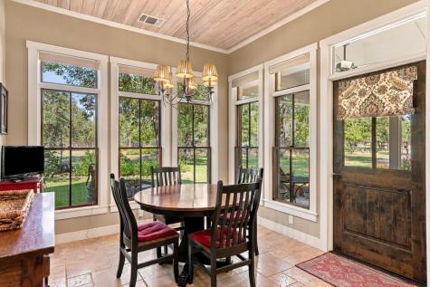 327 S Stag Trail Fredericksburg TX 78624