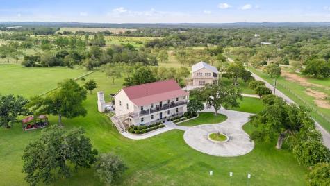 45 Pfeiffer Road Fredericksburg TX 78624