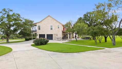45 Pfeiffer Road Fredericksburg TX 78624