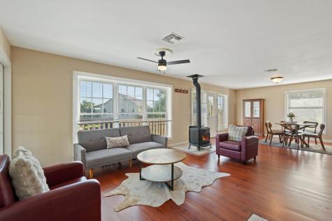 45 Pfeiffer Road Fredericksburg TX 78624