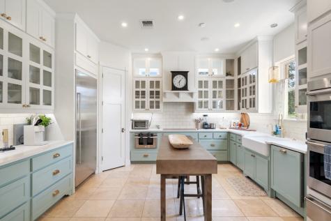45 Pfeiffer Road Fredericksburg TX 78624
