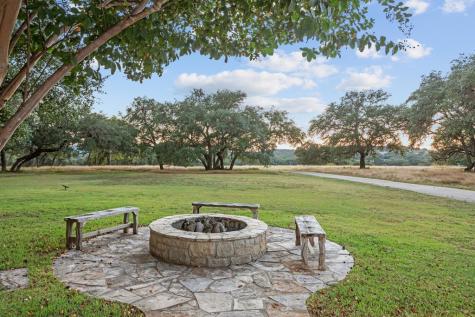 387 Brooks Crossing Boerne TX 78006
