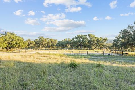 387 Brooks Crossing Boerne TX 78006
