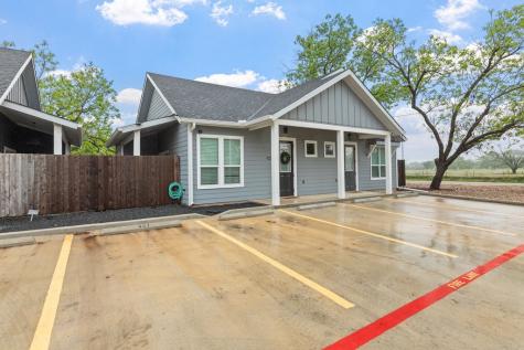 1003 Friendship Lane Fredericksburg TX 78624
