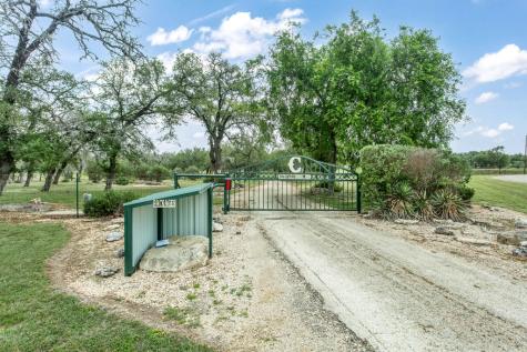 1320 Pass Creek Road Kerrville TX 78028