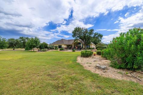 1320 Pass Creek Road Kerrville TX 78028