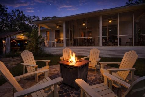 309 Fulton Street Fredericksburg TX 78624