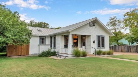 309 Fulton Street Fredericksburg TX 78624