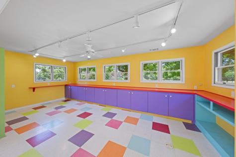 311 S Crockett Street Fredericksburg TX 78624