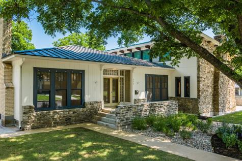 311 S Crockett Street Fredericksburg TX 78624